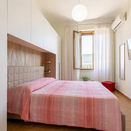 Lägenhet Cozy And Bright Pyramid